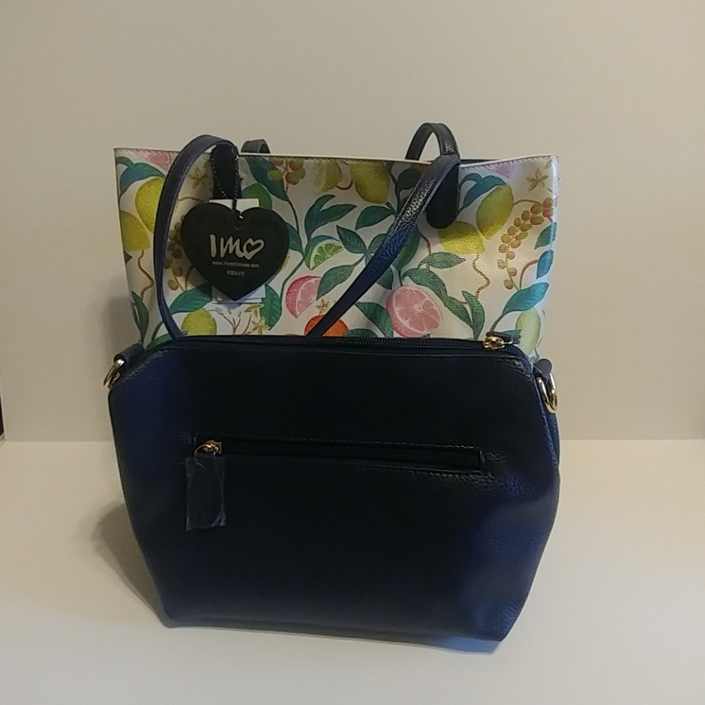 Reversible Shoulder Bag - Picture 3 of 4